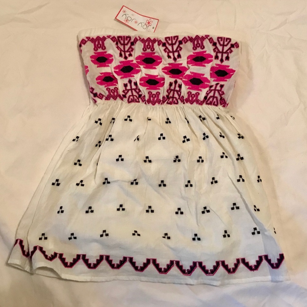 NWT Joy Joy Embroidered Tube Top